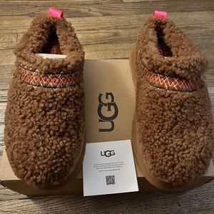 UGG Tazz Slipper